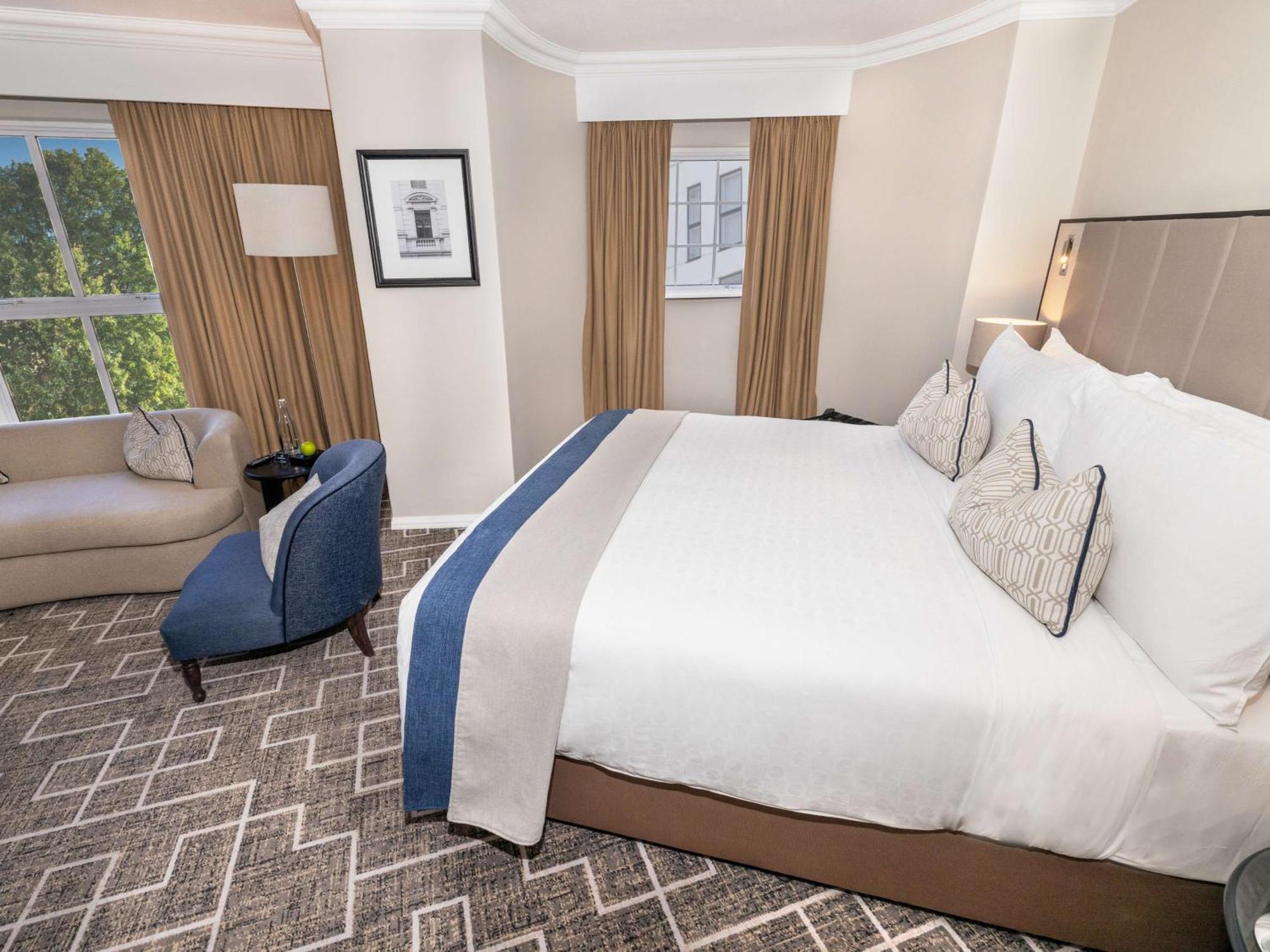 Southern Sun The Cullinan Cape Town Exterior photo