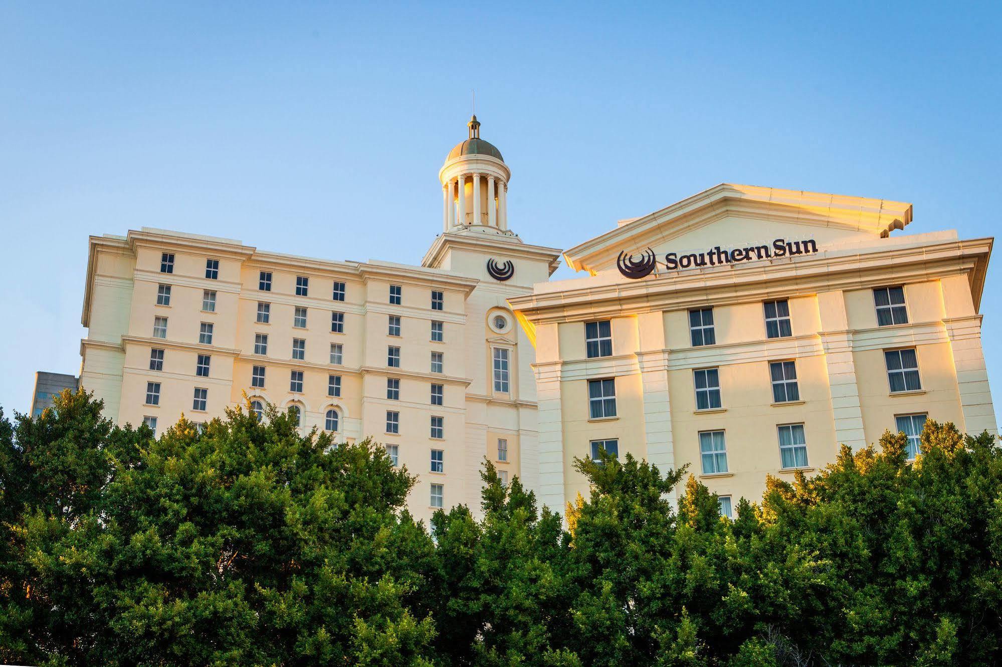 Southern Sun The Cullinan Cape Town Exterior photo